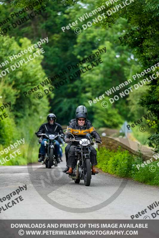 Vintage motorcycle club;eventdigitalimages;no limits trackdays;peter wileman photography;vintage motocycles;vmcc banbury run photographs